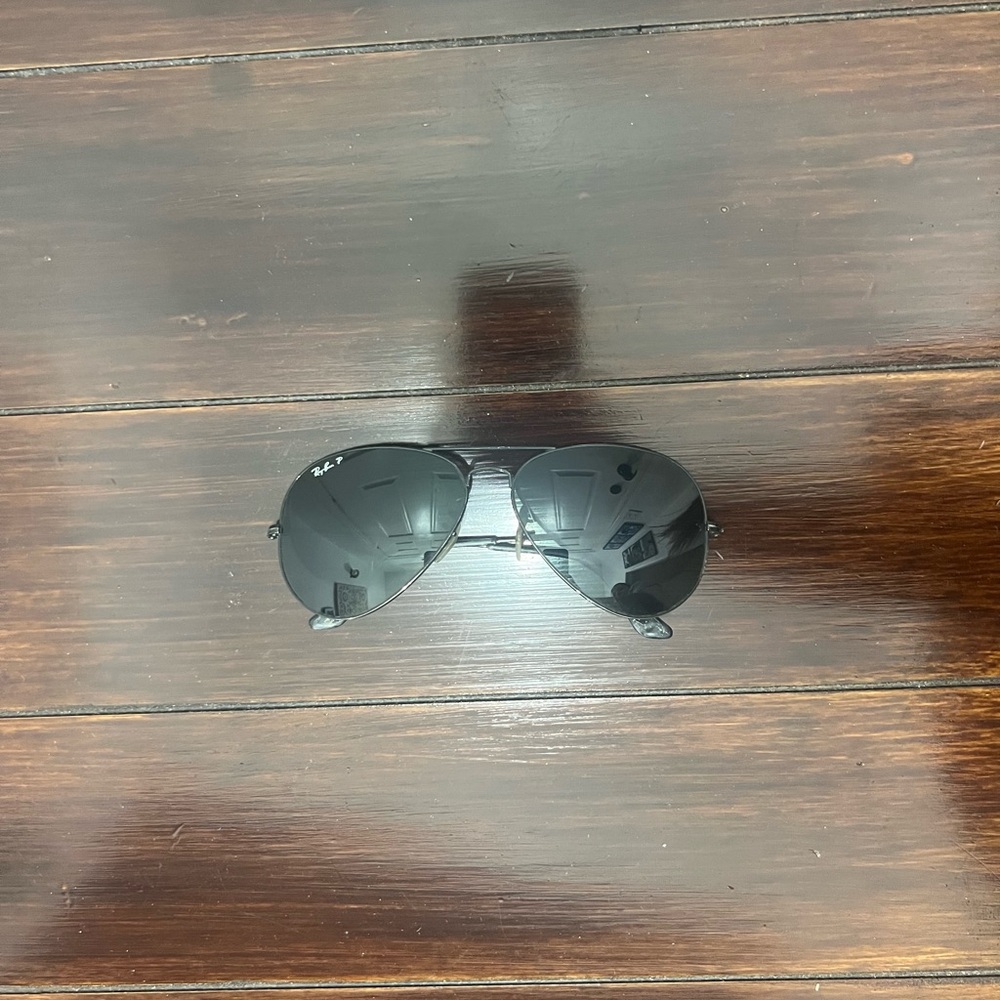 Polarized Ray-Ban Black Classic Aviator Sunglasses